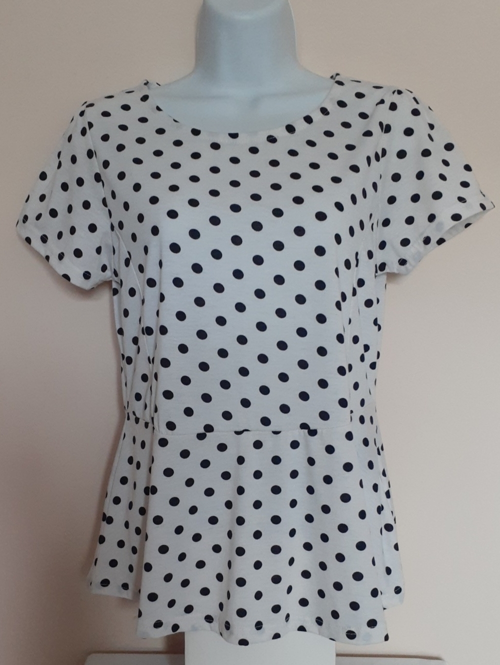 Polka Dot Short Sleeve Peplum Top - White/Black - Sz Large